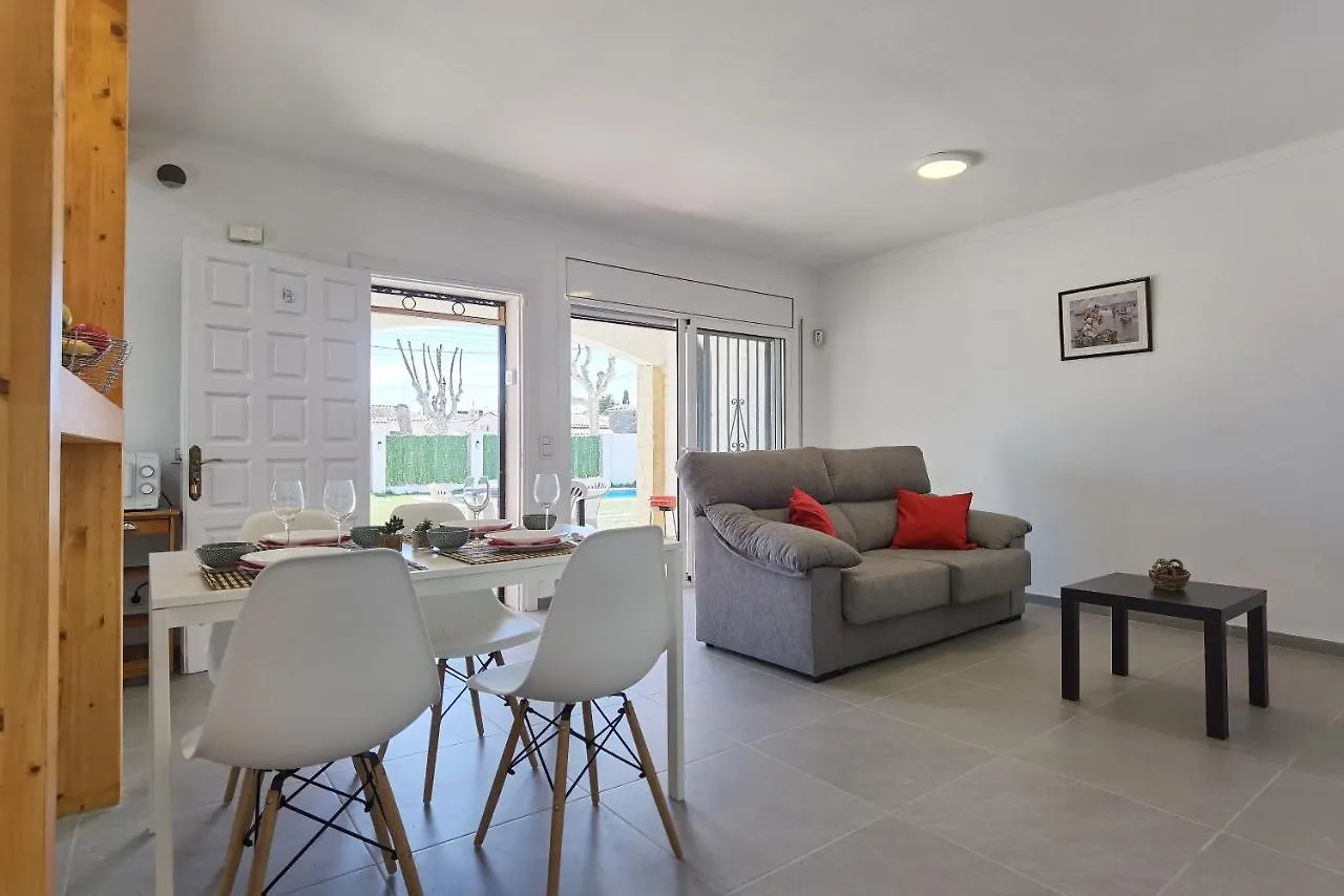 Leon Inmo Apartment Boris - 15772 Empuriabrava