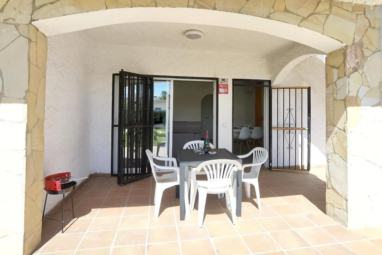 Leon Inmo Apartment Boris - 15772 Empuriabrava Spain